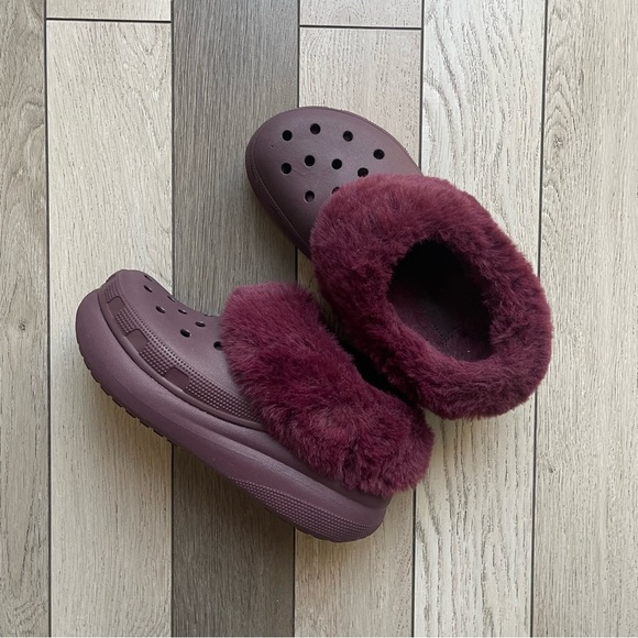 Crocs Furecer Crush Clogs - Picture 1 of 5